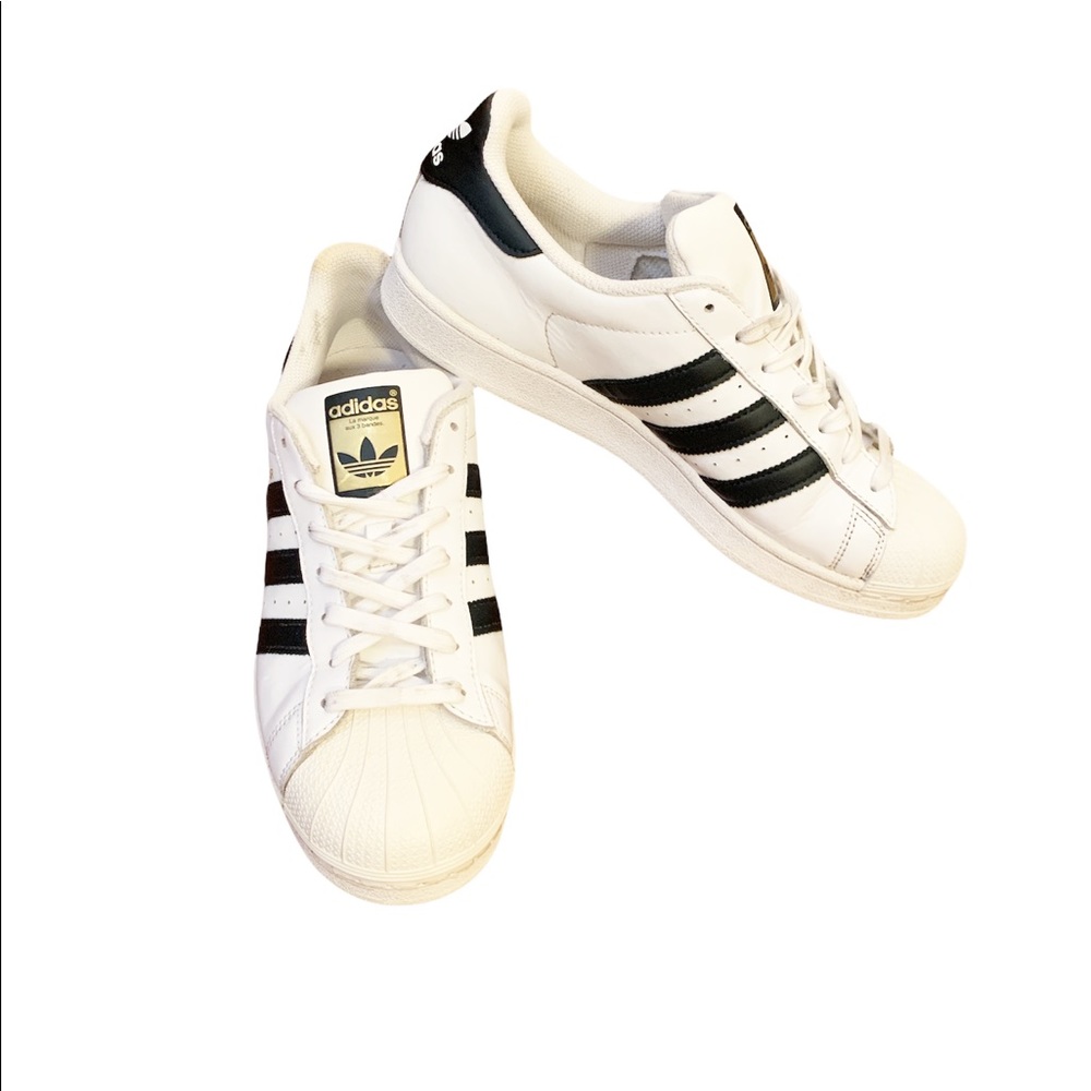 Adidas Superstar Sneakers